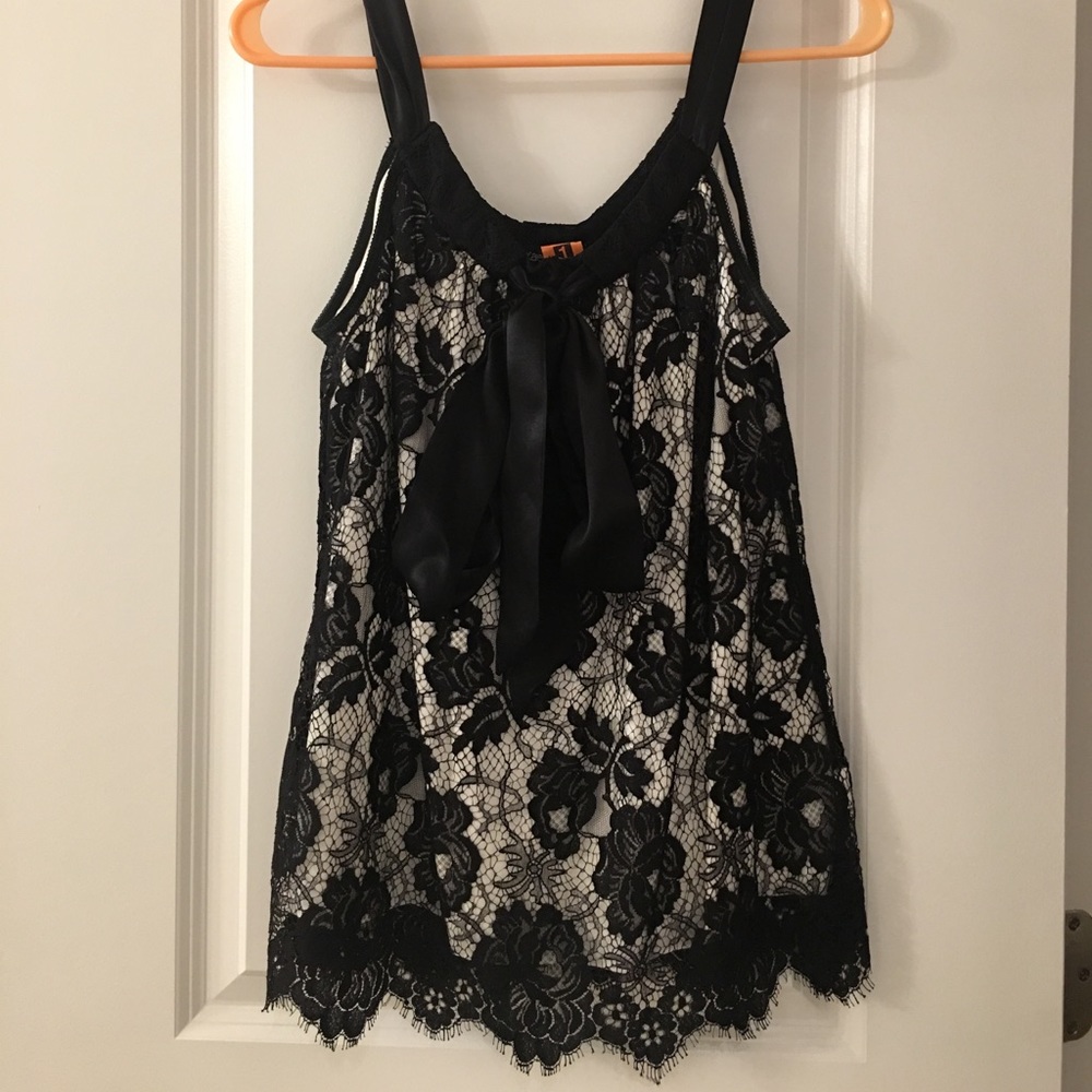 Women’s tank top